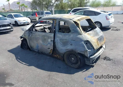 2014 Fiat 500 Pop z USA, uszkodzony, nr VIN 3C3CFFAR7ET184816